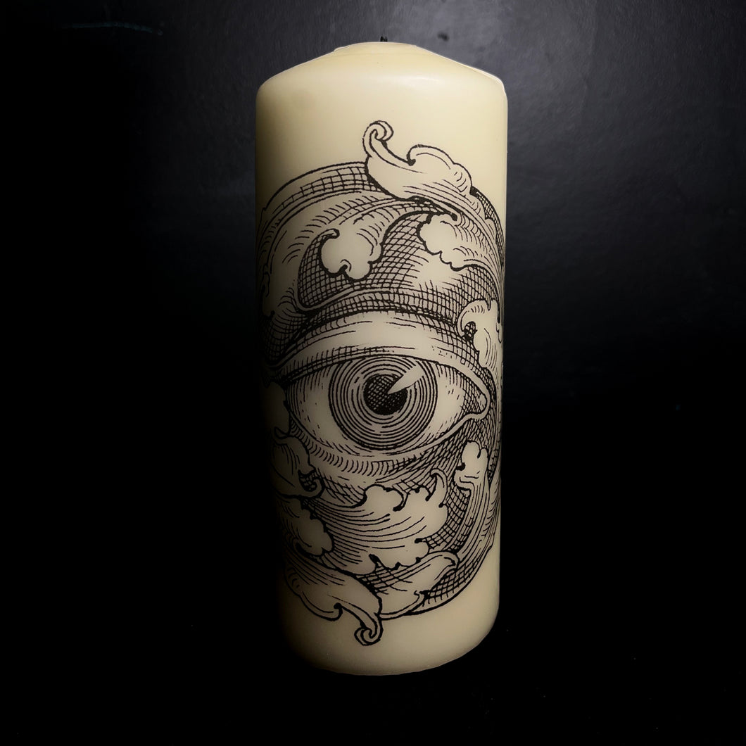 All seeing eye (candle)